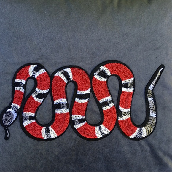 Snake Pillow Velour Gray 20” x 20” NWT - Picture 4 of 4